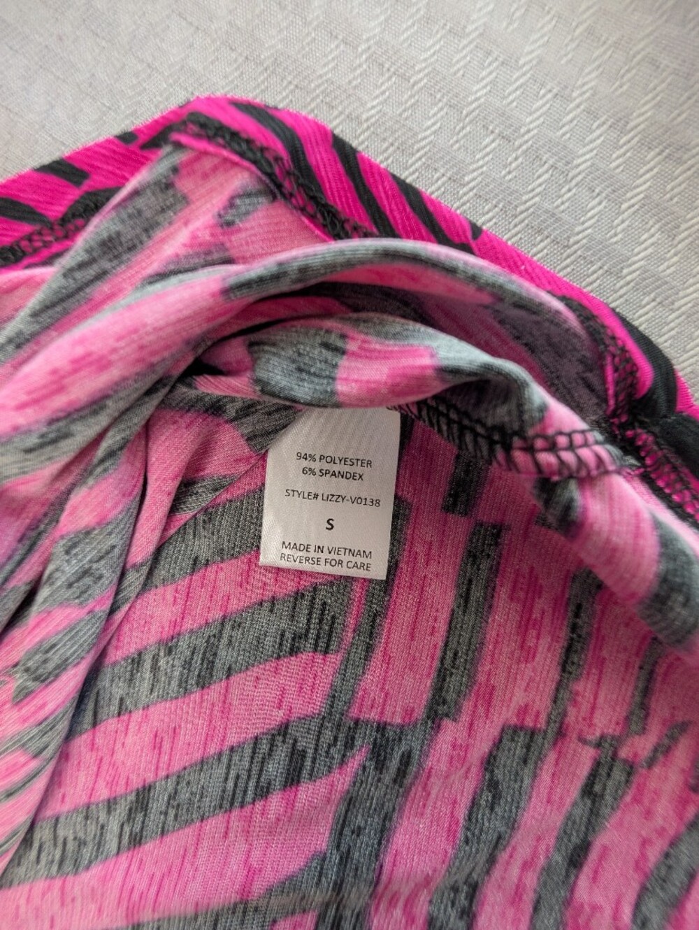 Dear Scarlett Women's Black & Magenta 3/4 Sleeve Lizzy Blouse Sz S,M,L New - Picture 6 of 14
